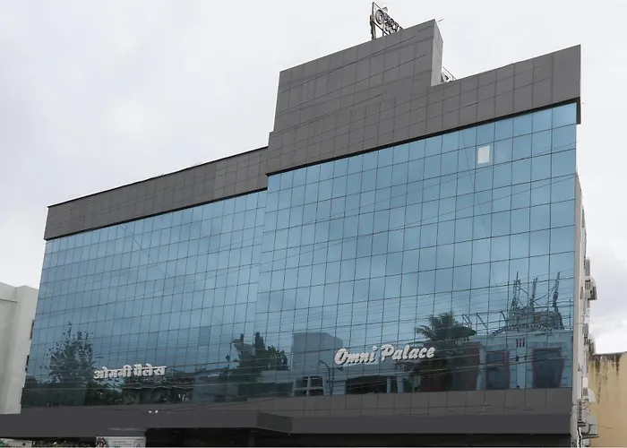 Treebo Omni Palace Indore